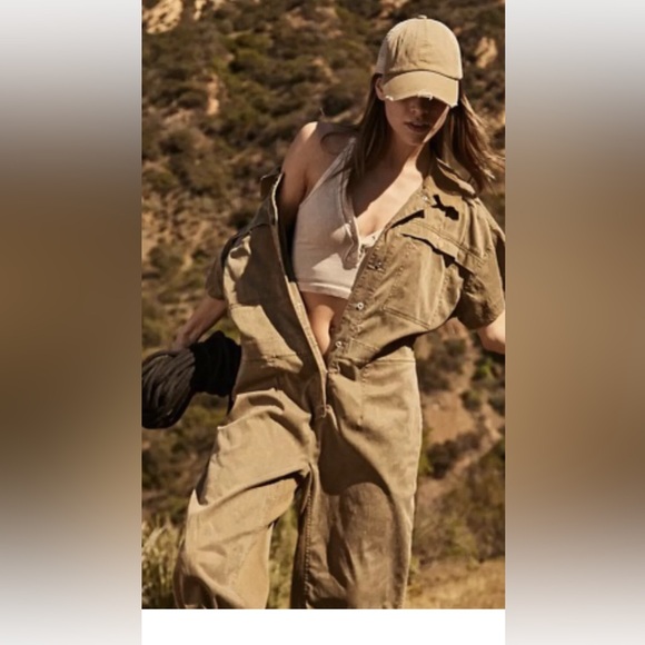 Free People FP Movement *Kali* tan distressed snap front utility jumpsuit XS - Picture 3 of 11